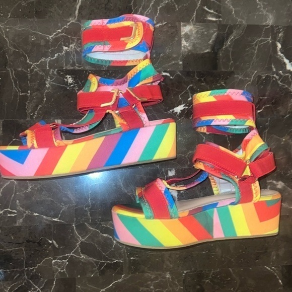 Shoes - Bright multicolored platform sandals with ankle straps. Size 7.